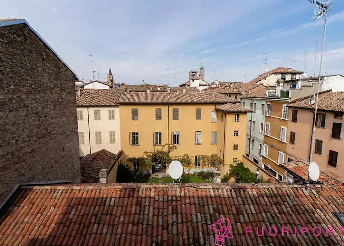 Fuoriporta Affitti Brevi - Tetti Di * Parma
